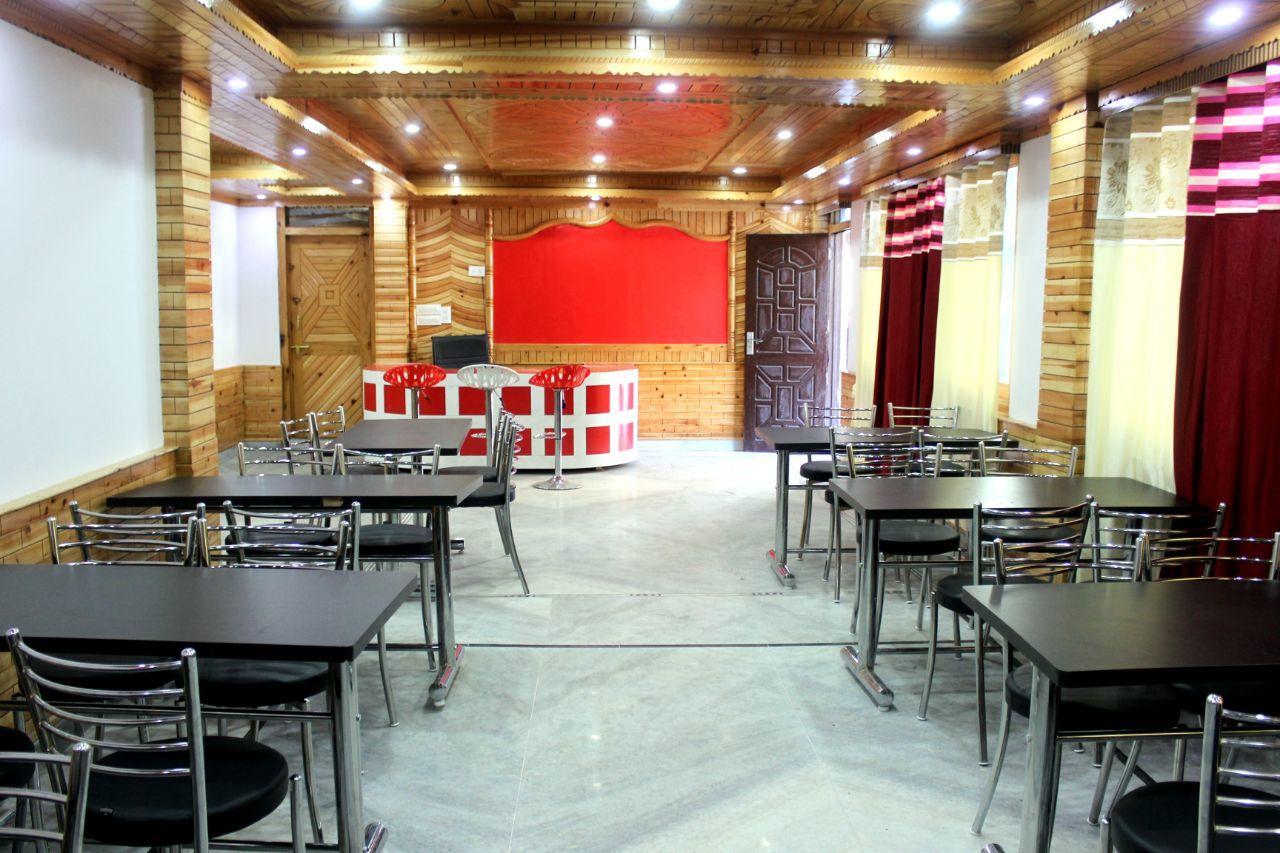 Hotel Uttarayan Sāngla Exterior photo